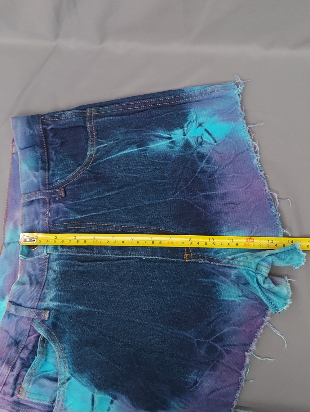 Vintage Danger Denim Shorts Size 13-14 Blue & Purple Tie Dye Jean Cutoffs - Picture 13 of 13